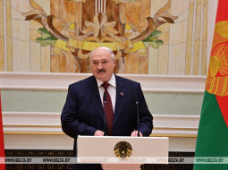 Лукашенко: полет в космос - это величайшая победа нашей страны, народ это заслужил