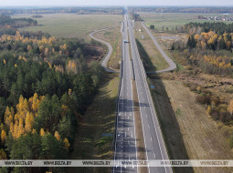 Лукашенко: Беларусь сможет реализовать все проекты по развитию дорожной инфраструктуры