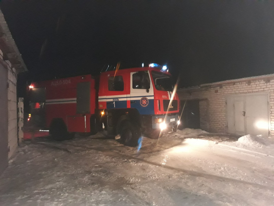 Пожар гаража в городе Лепеле