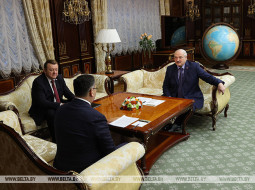 Александр Лукашенко на встрече с главой МИД Казахстана: мир эгоистичен, надеяться надо на себя и своих друзей