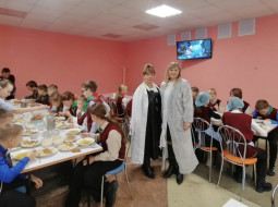 Районная комиссия по контролю за организацией питания посетила школу в Боровке