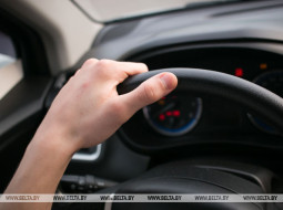 В Беларуси срок действия водительского удостоверения увеличен до 20 лет