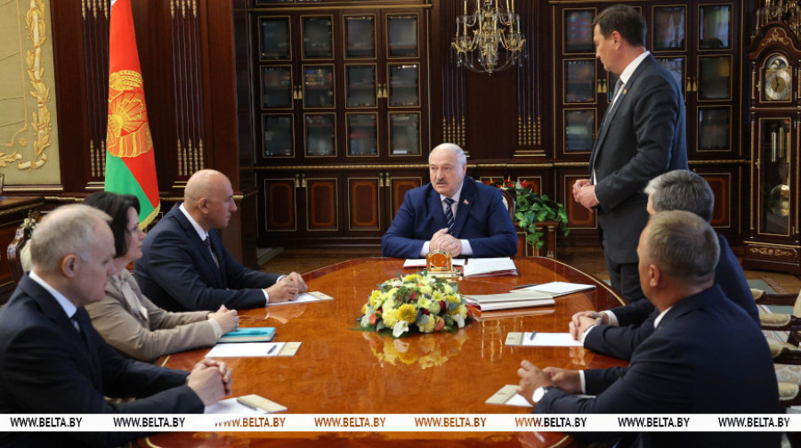 Лукашенко поручил определить конкретные направления сотрудничества с Кыргызстаном