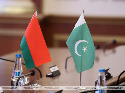 Беларусь ратифицировала соглашение с Пакистаном о безвизе для владельцев служебных и диппаспортов
