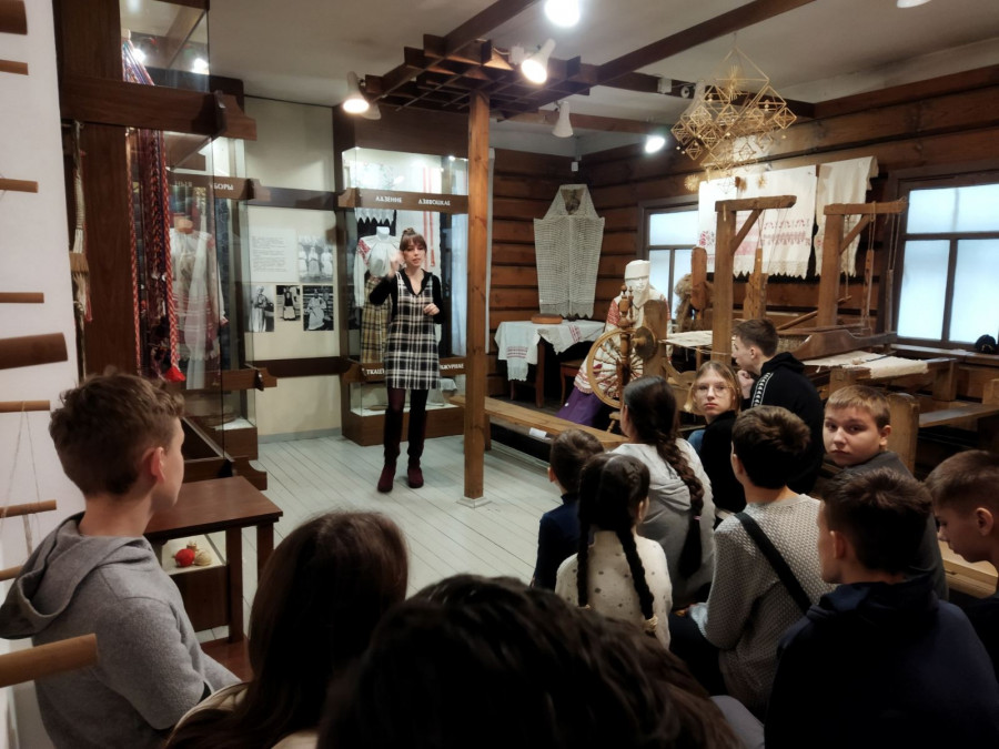 Учащиеся учреждения образования посетили Музей традиционного ткачества Поозерья в г. Полоцке.