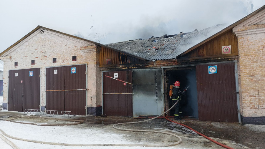 Пожар гаража в Лепельском районе