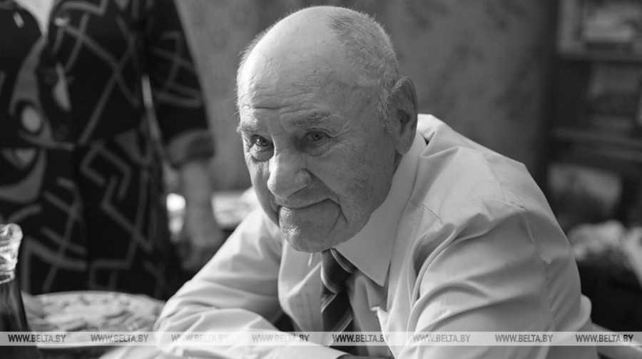 Лукашенко направил соболезнование в связи со смертью Героя Социалистического Труда Александра Слободы