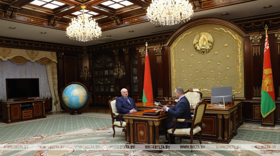 Лукашенко принял президента Национального олимпийского комитета Беларуси