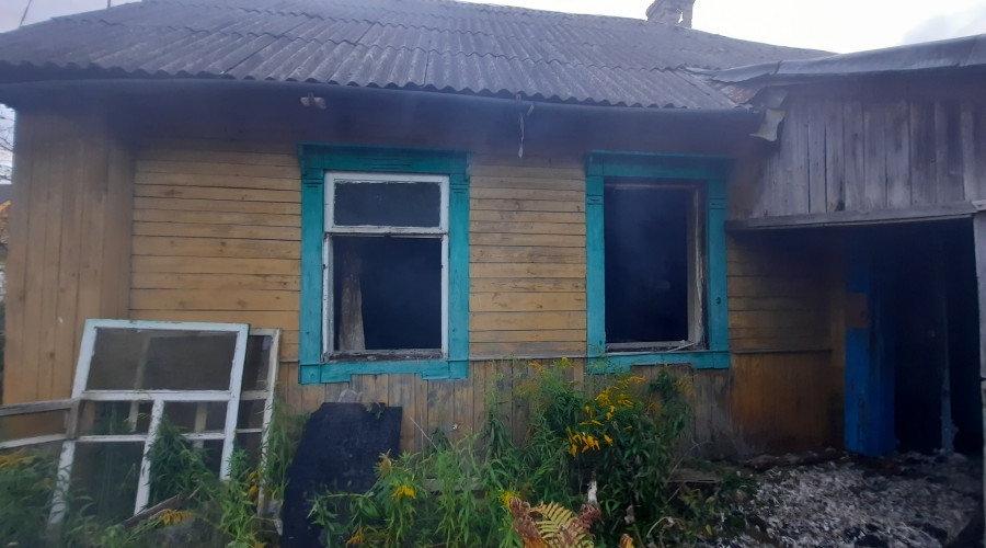 Пожар дома в городе Лепеле