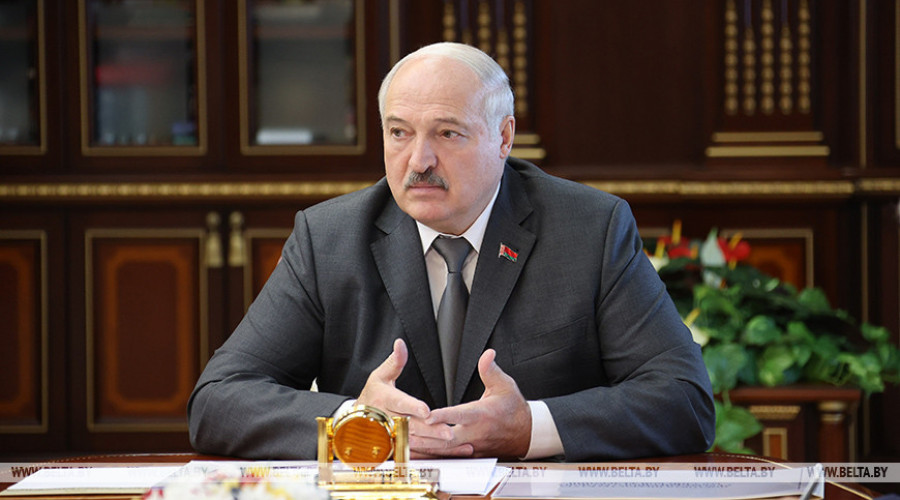 У Лукашенко обсудили создание белорусских портовых мощностей в России