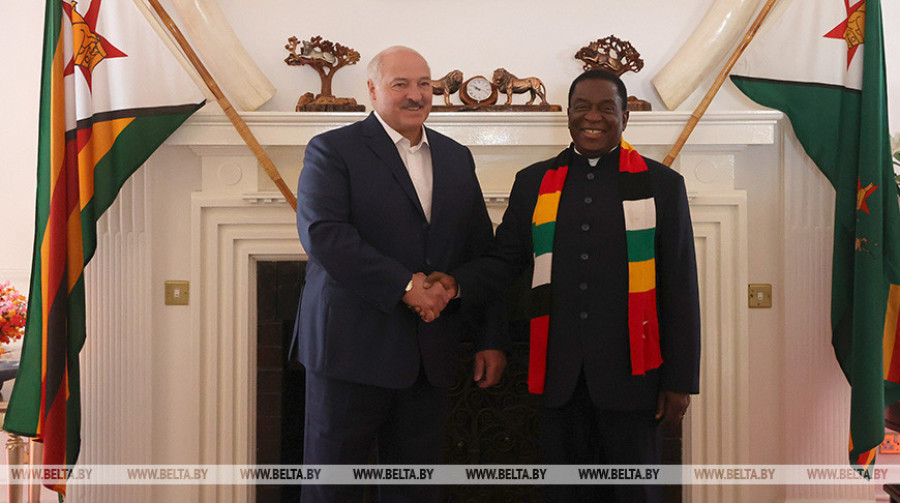 Завершился визит Лукашенко в Зимбабве