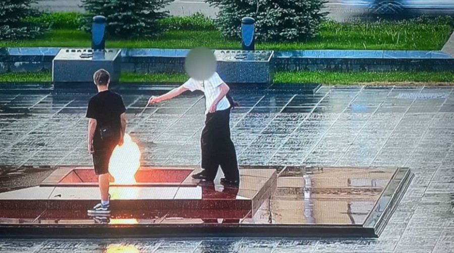 В Минске подростки осквернили Вечный огонь и стали фигурантами уголовного дела