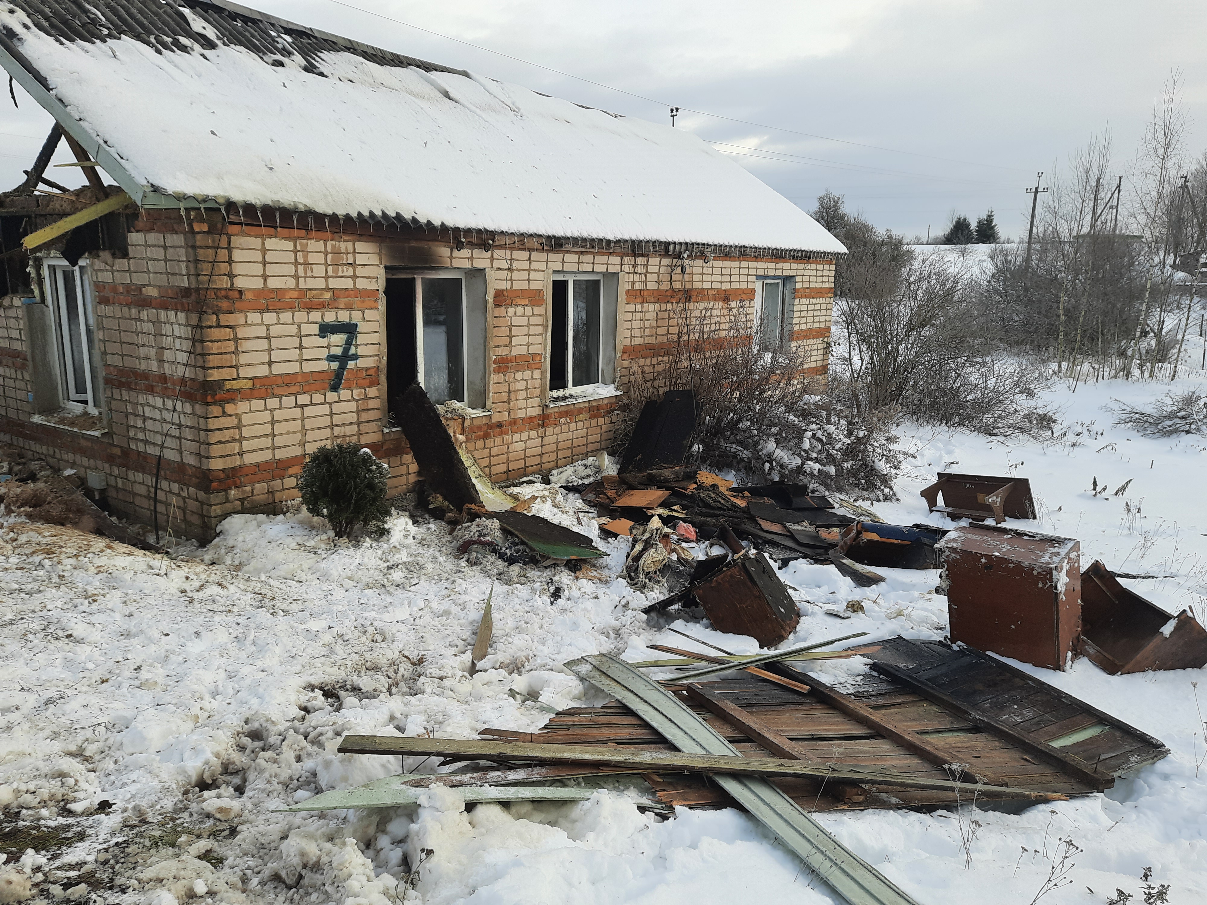 На пожаре в Лепельском районе работники МЧС спасли женщин-соседок -  Лепельский край